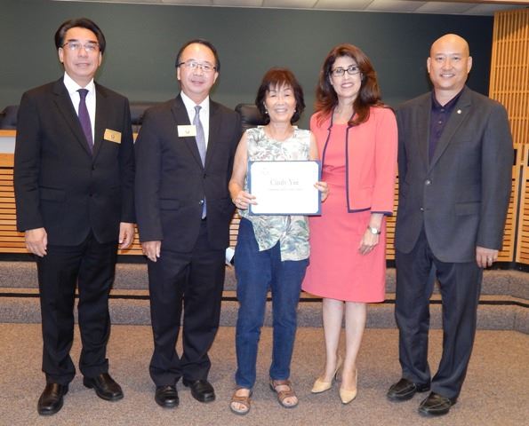 09152015 - Mayor Award - Cindy Yee